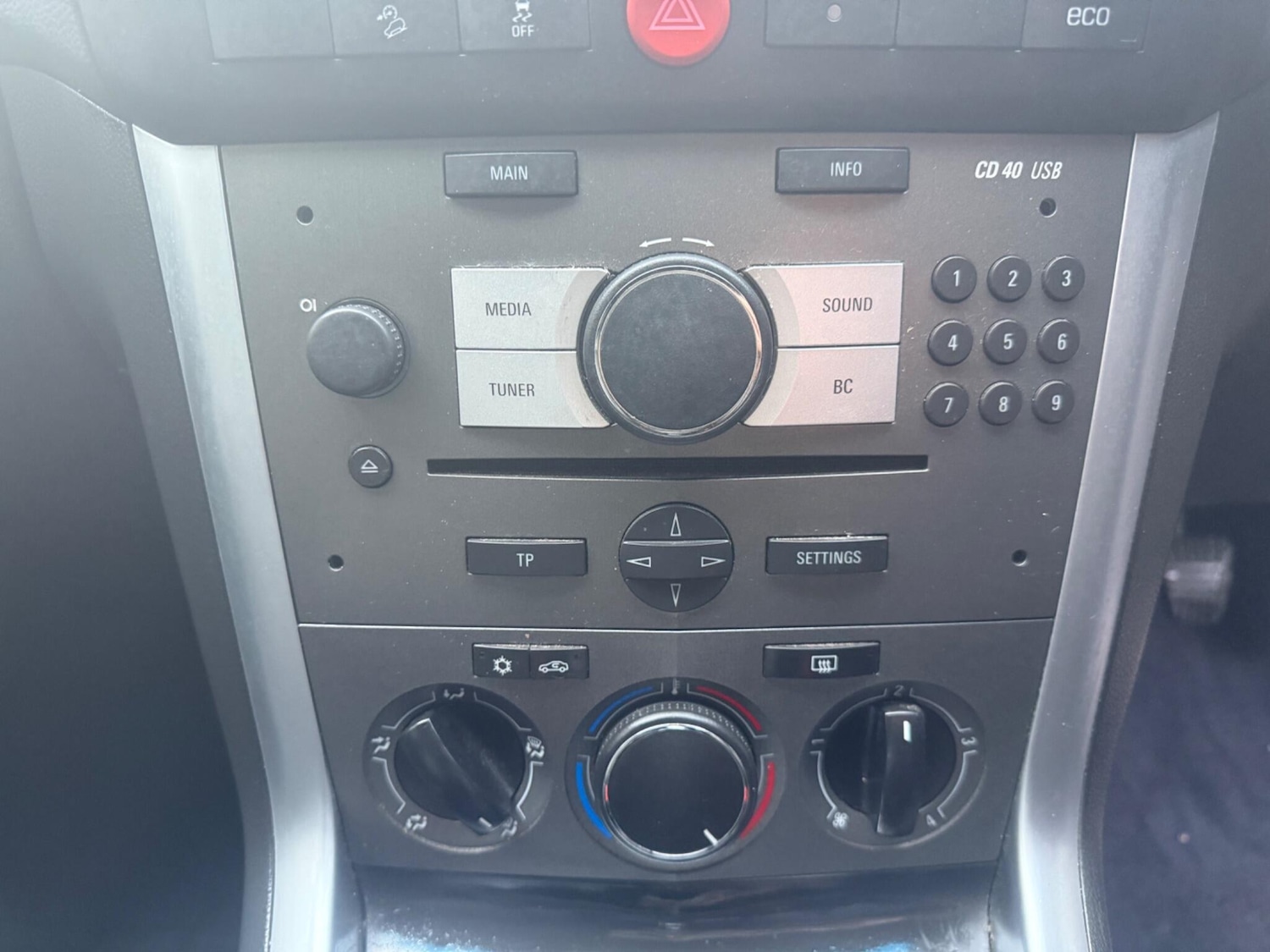 Used Vauxhall Antara 2015 for sale - 76667096: Photo 14