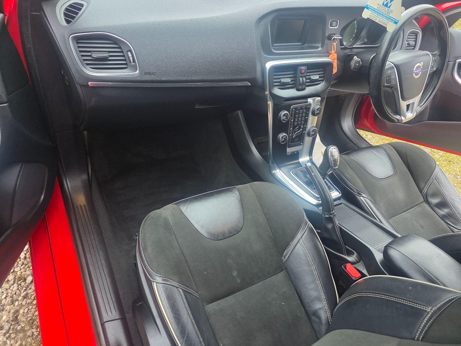 Used Volvo V40 2014 for sale - 77156583: Photo 12