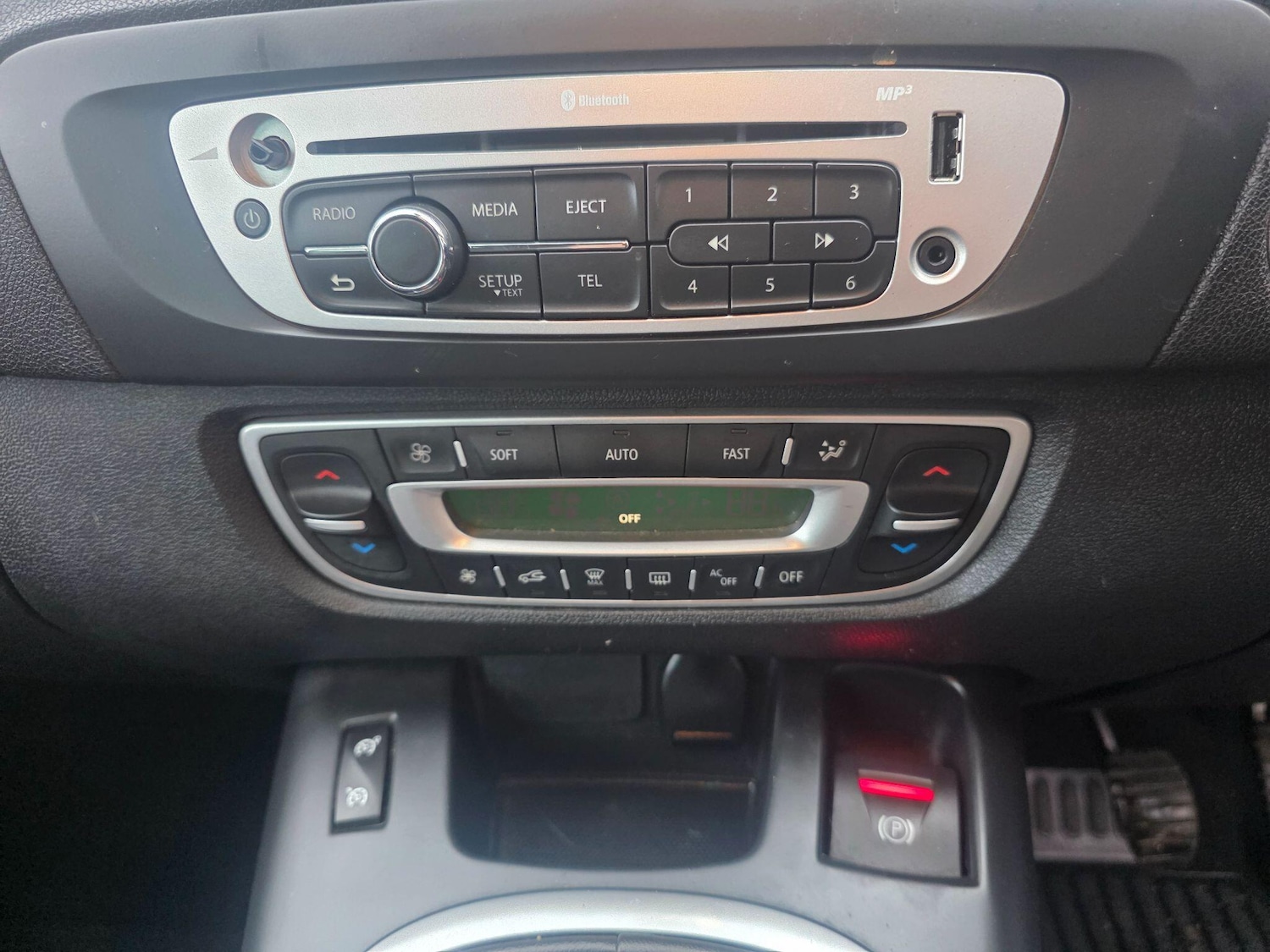 Used Renault Scenic 2014 for sale - 77305469: Photo 14