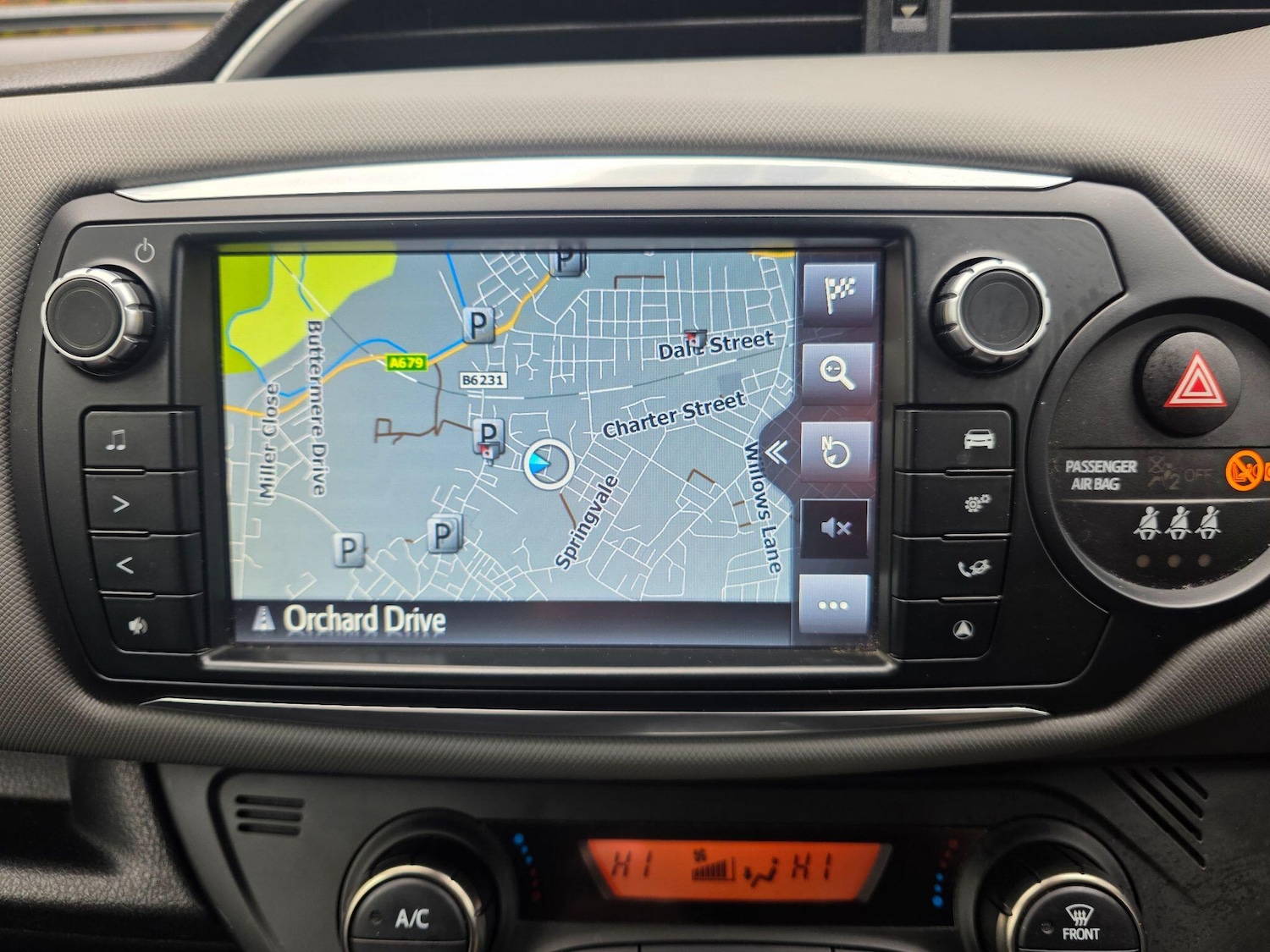 Used Toyota Yaris 2016 for sale - 76620430: Photo 15