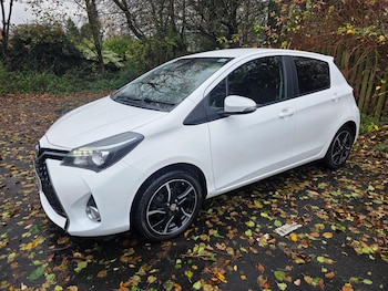 Used Toyota Yaris 2016 for sale - 76620430: Photo