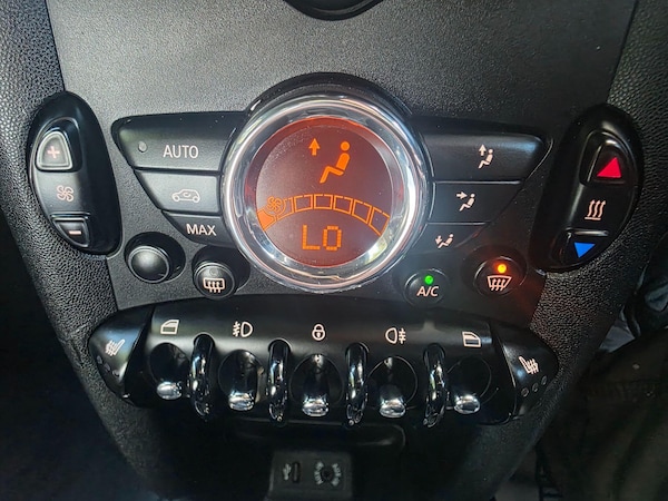 Used MINI Roadster 2015 for sale - 76122919: Photo 18