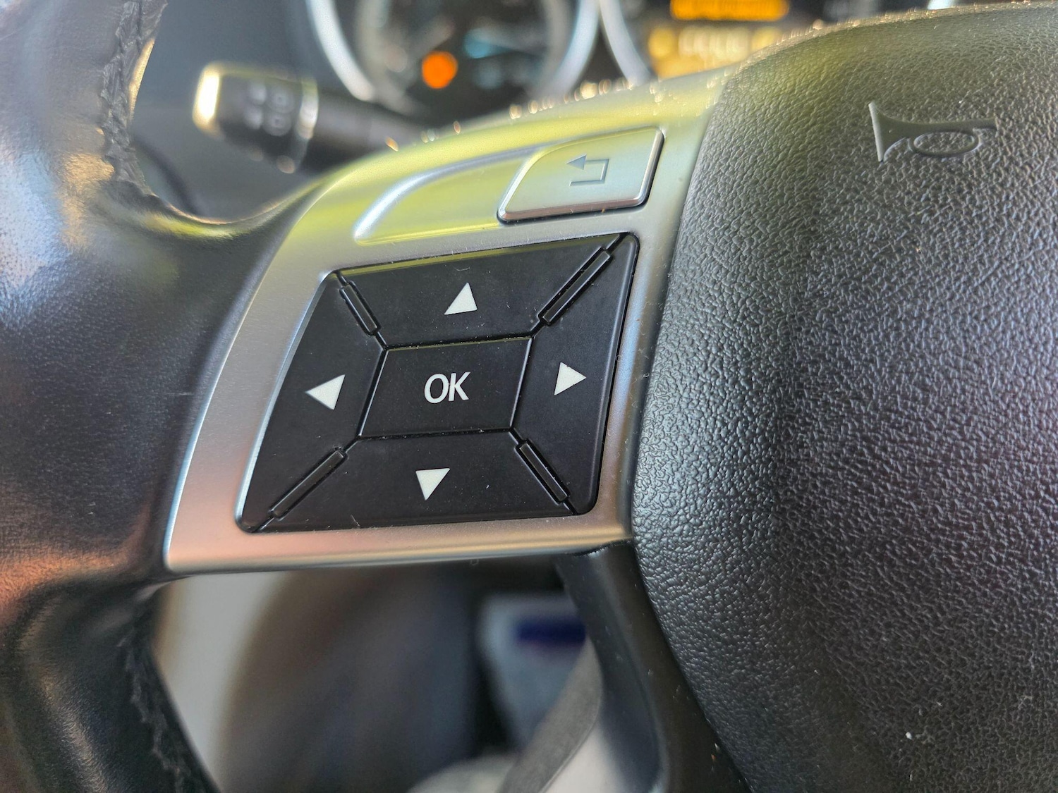 Used Mercedes-Benz C Class 2011 for sale - 76644538: Photo 15