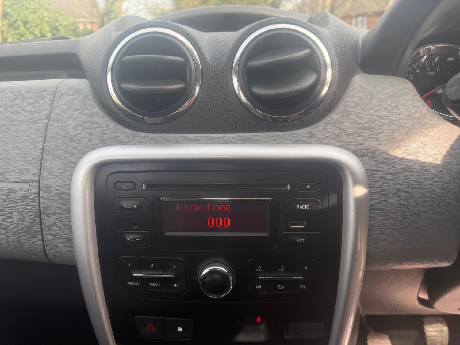 Used Dacia Duster 2016 for sale - 77970211: Photo 14