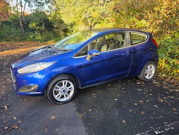 Used Ford Fiesta 2015 for sale - 76422802: Photo