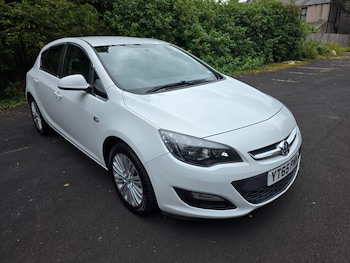 Vauxhall - Astra