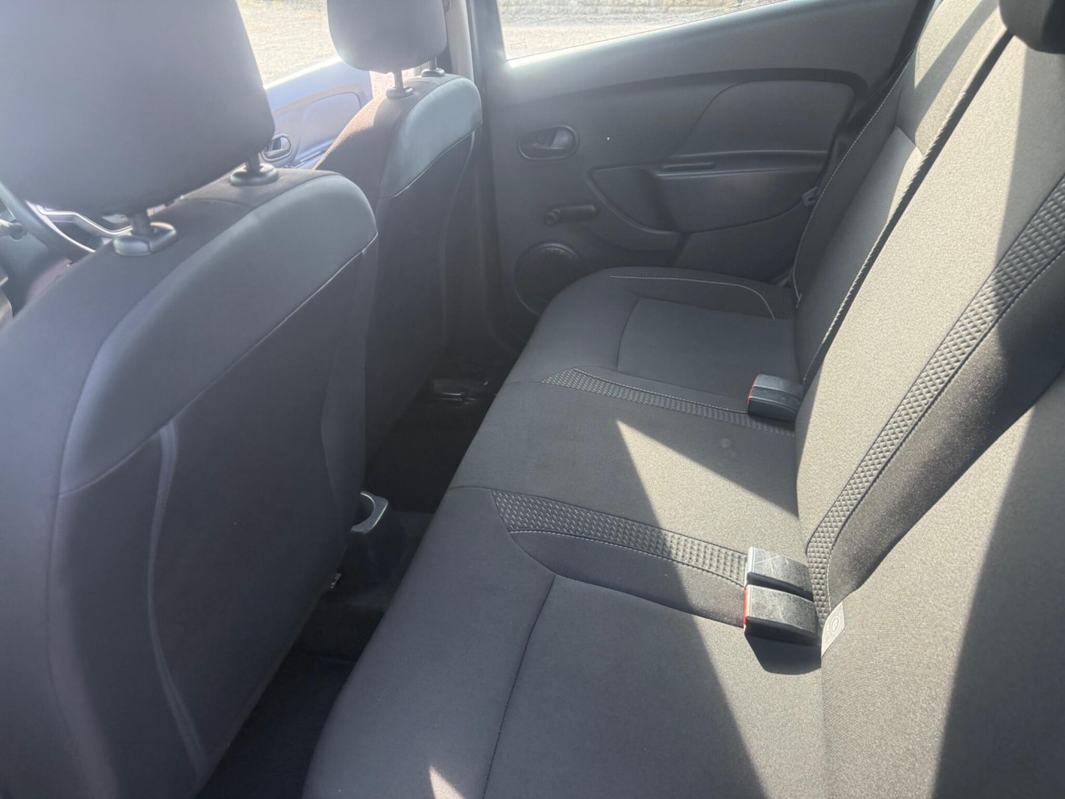 Used Dacia Sandero 2018 for sale - 77957509: Photo 11