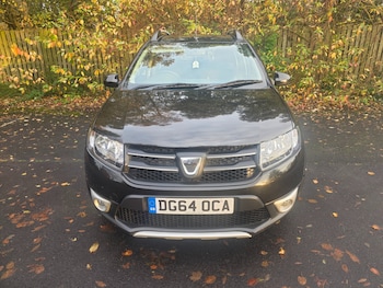 Used Dacia Sandero Stepway 2014 for sale - 77063183: Photo