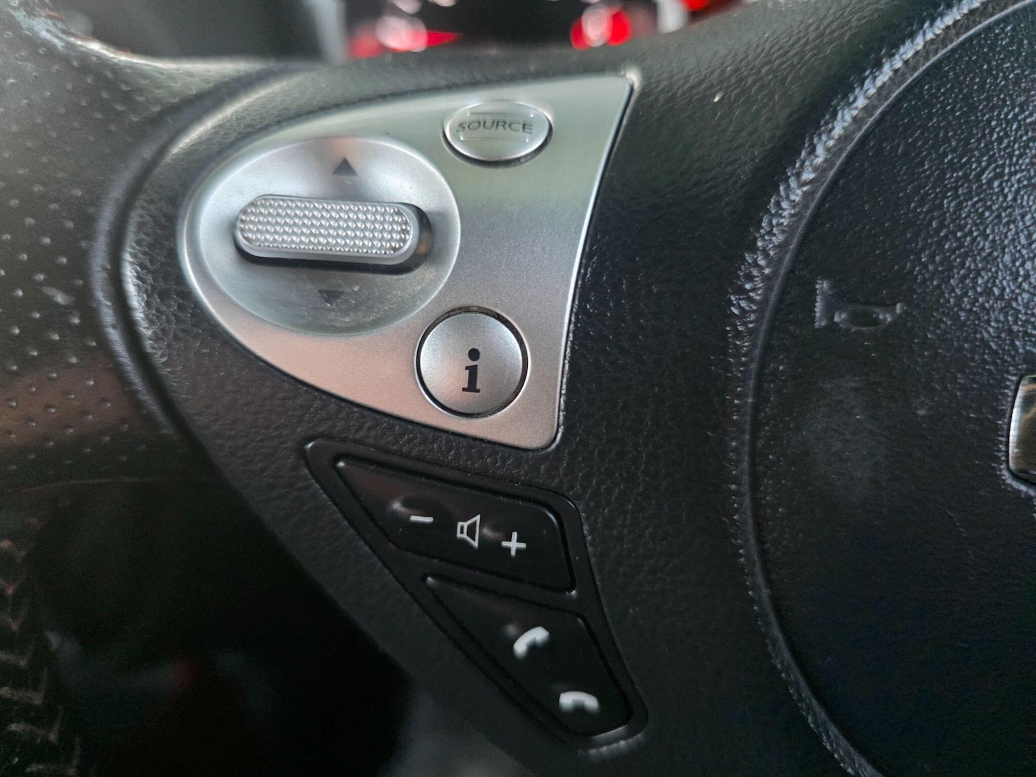 Used Nissan Juke 2017 for sale - 76666608: Photo 15