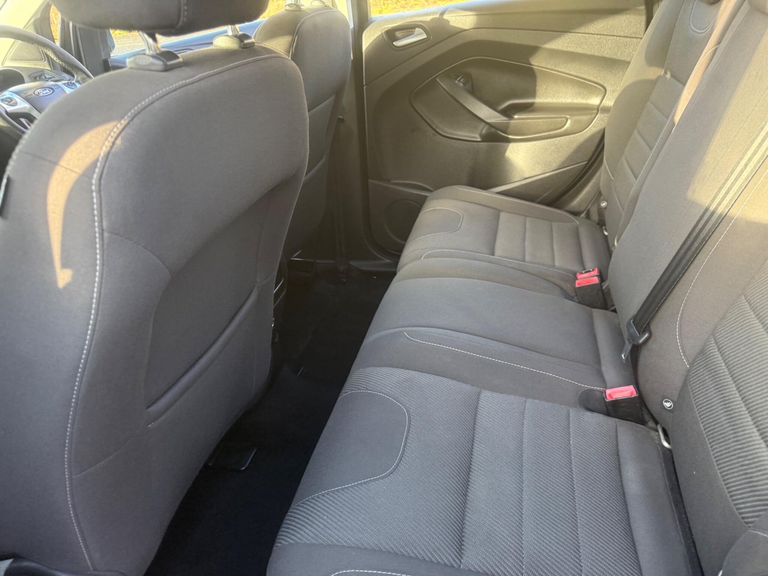 Used Ford Kuga 2015 for sale - 77016269: Photo 11