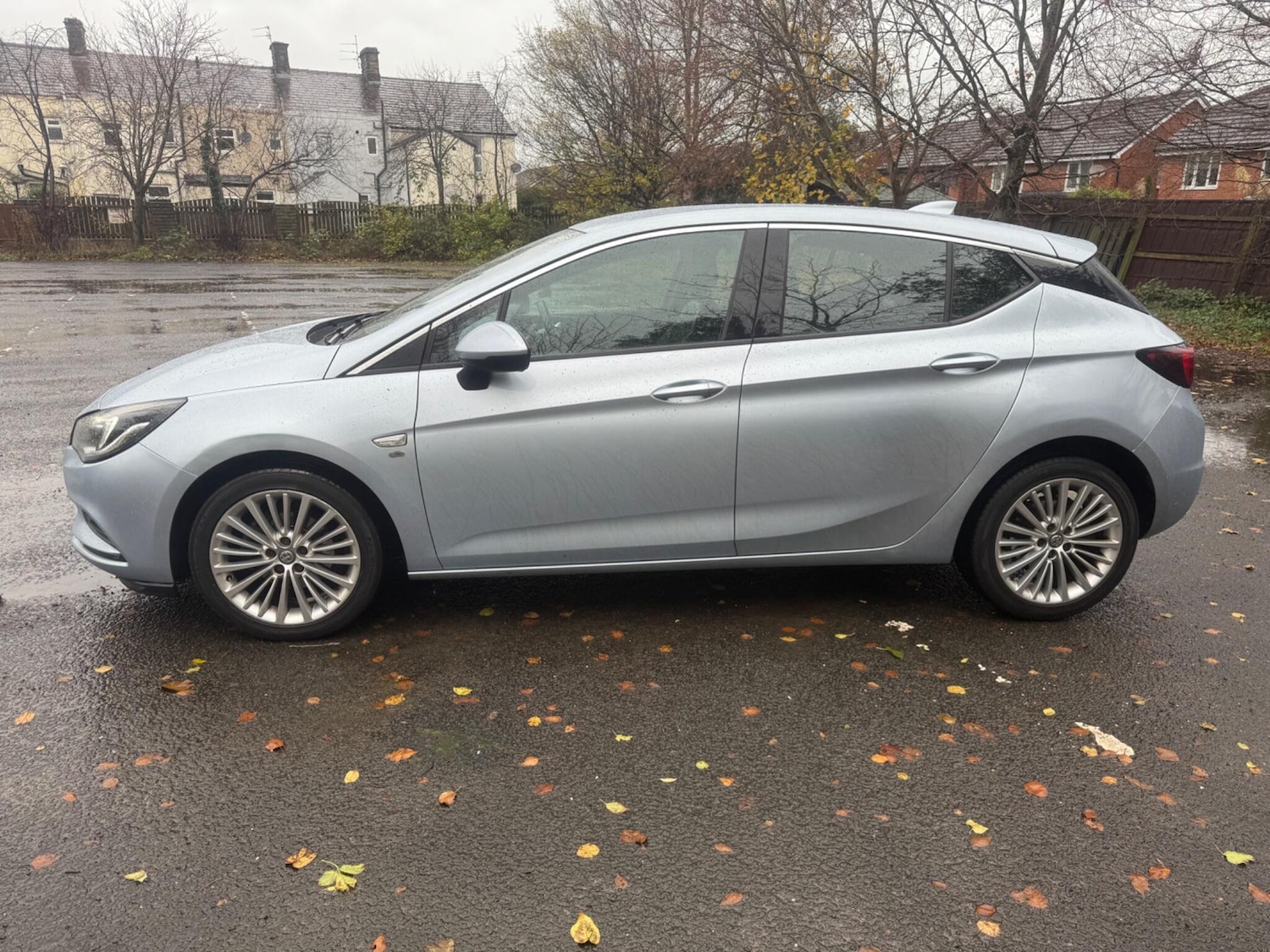 Used Vauxhall Astra 2017 for sale - 76584070: Photo 4