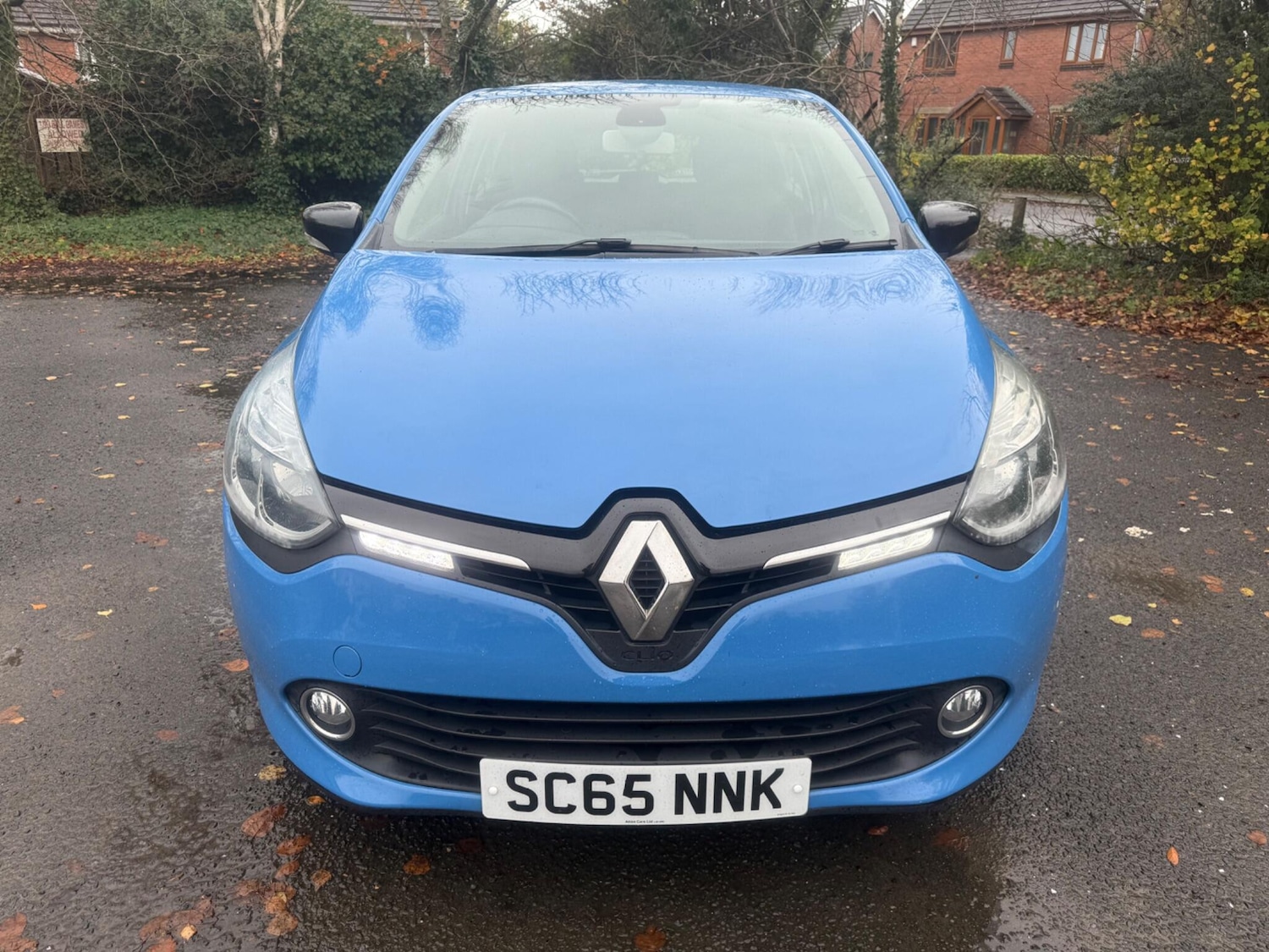 Used Renault Clio 2015 for sale - 76584963: Photo 2