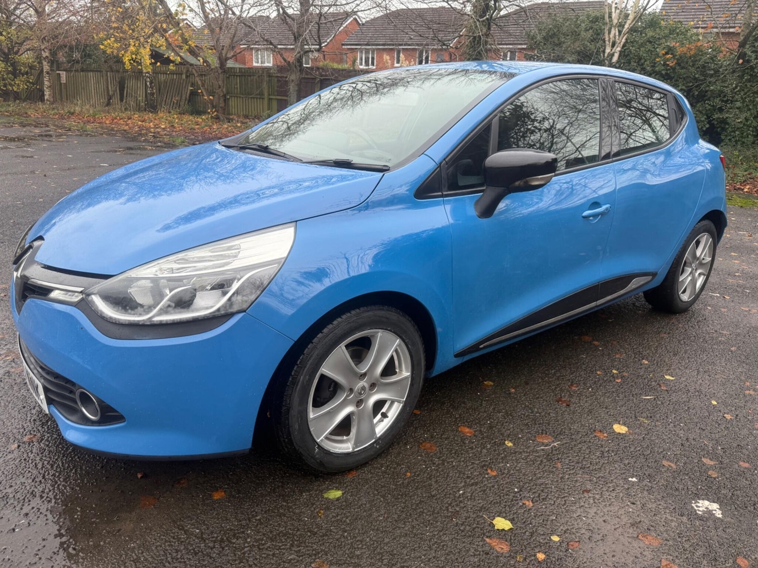 Used Renault Clio 2015 for sale - 76584963: Photo 3