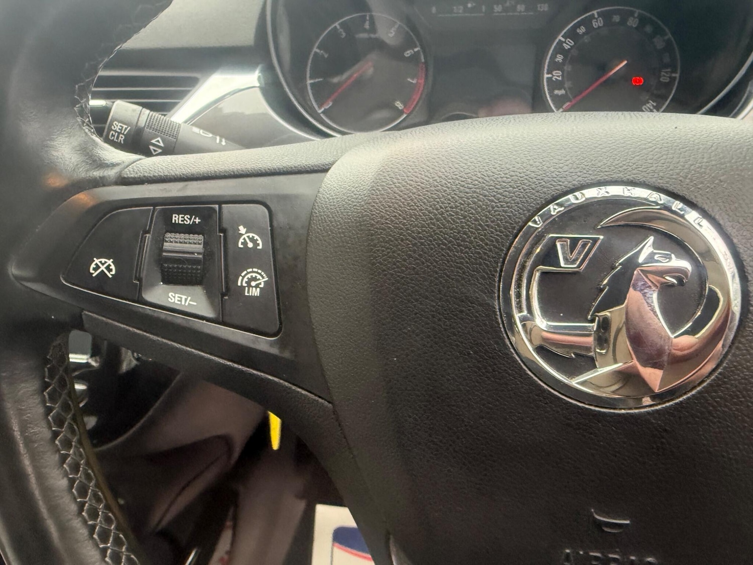 Used Vauxhall Corsa 2016 for sale - 77468918: Photo 14