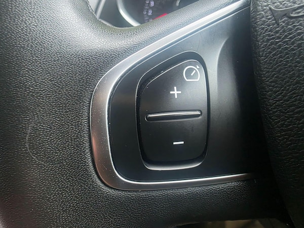 Used Renault Clio 2018 for sale - 76238549: Photo 15