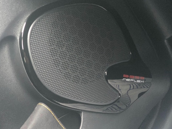 Used Renault Clio 2018 for sale - 76238549: Photo 18