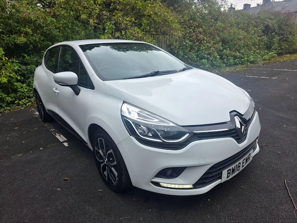 Used Renault Clio 2018 for sale - 76238549: Photo 1