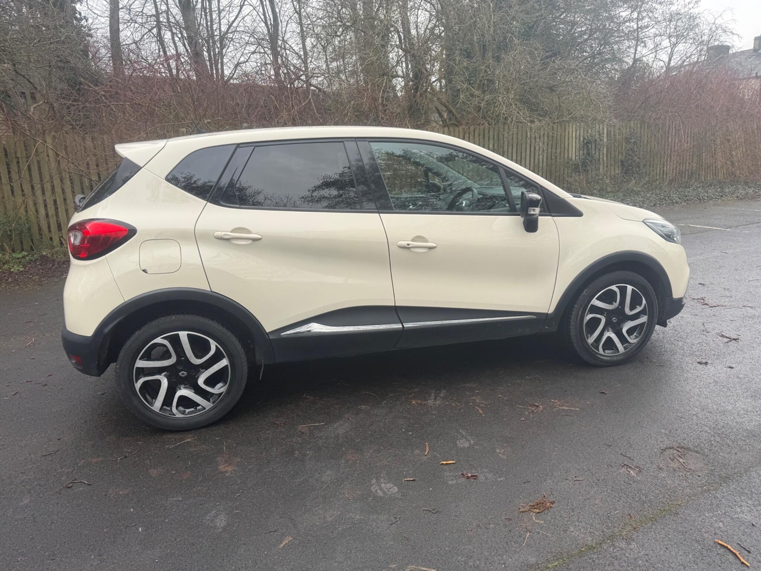 Used Renault Captur 2016 for sale - 77705167: Photo 8