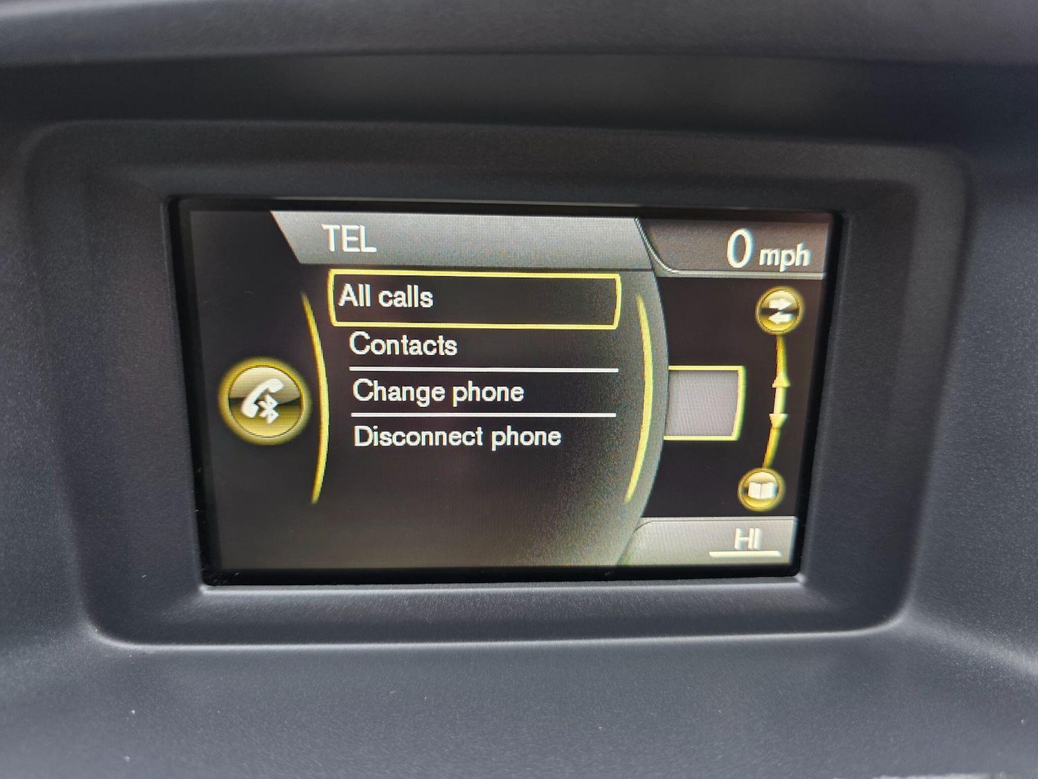 Used Volvo V40 2015 for sale - 77040648: Photo 15