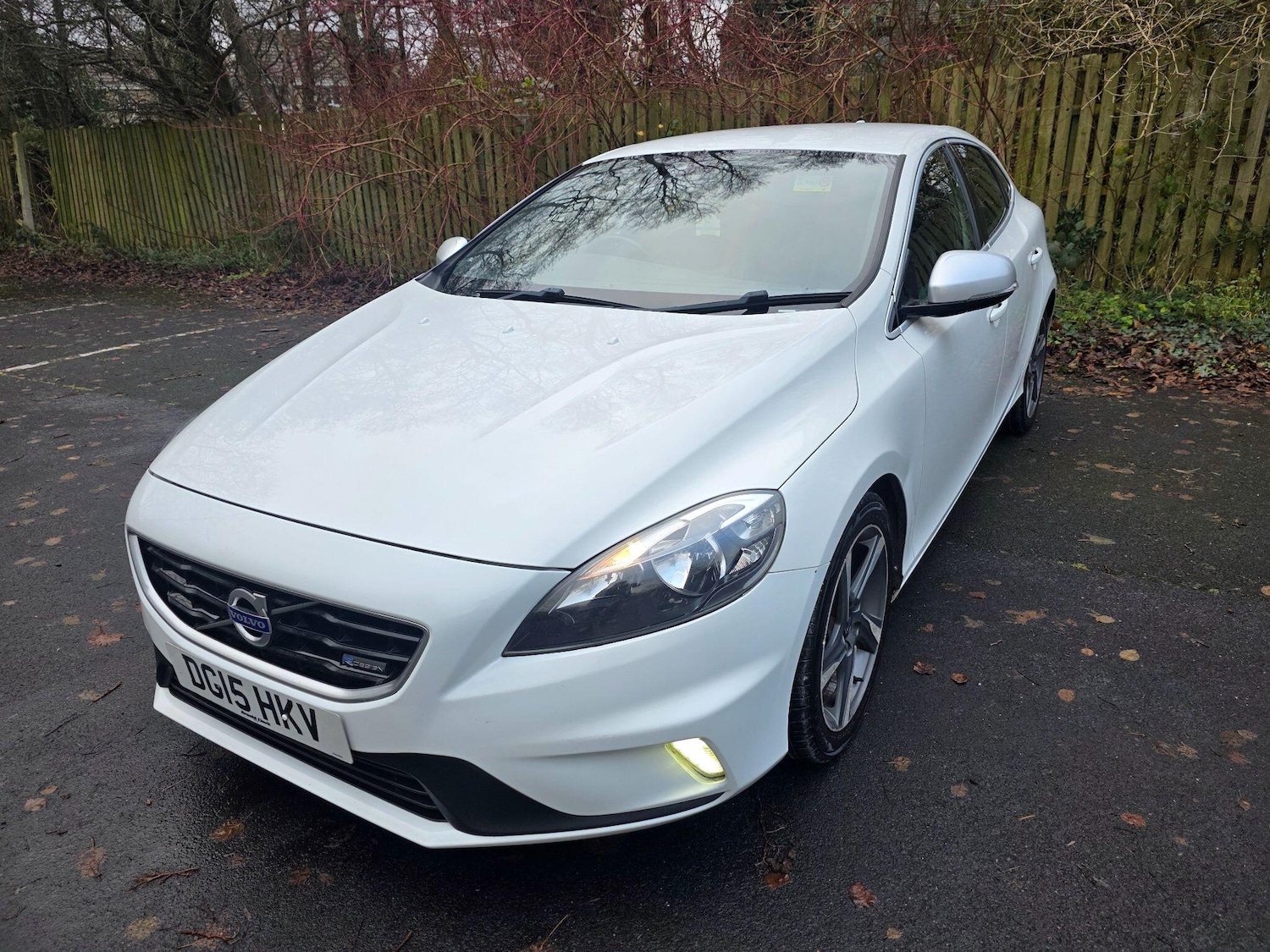 Used Volvo V40 2015 for sale - 77040648: Photo 3