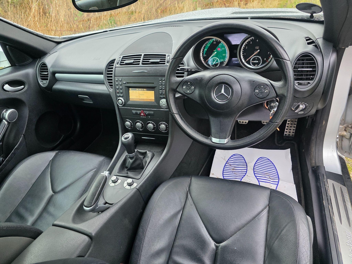 Used Mercedes-Benz SLK 2009 for sale - 77537471: Photo 9