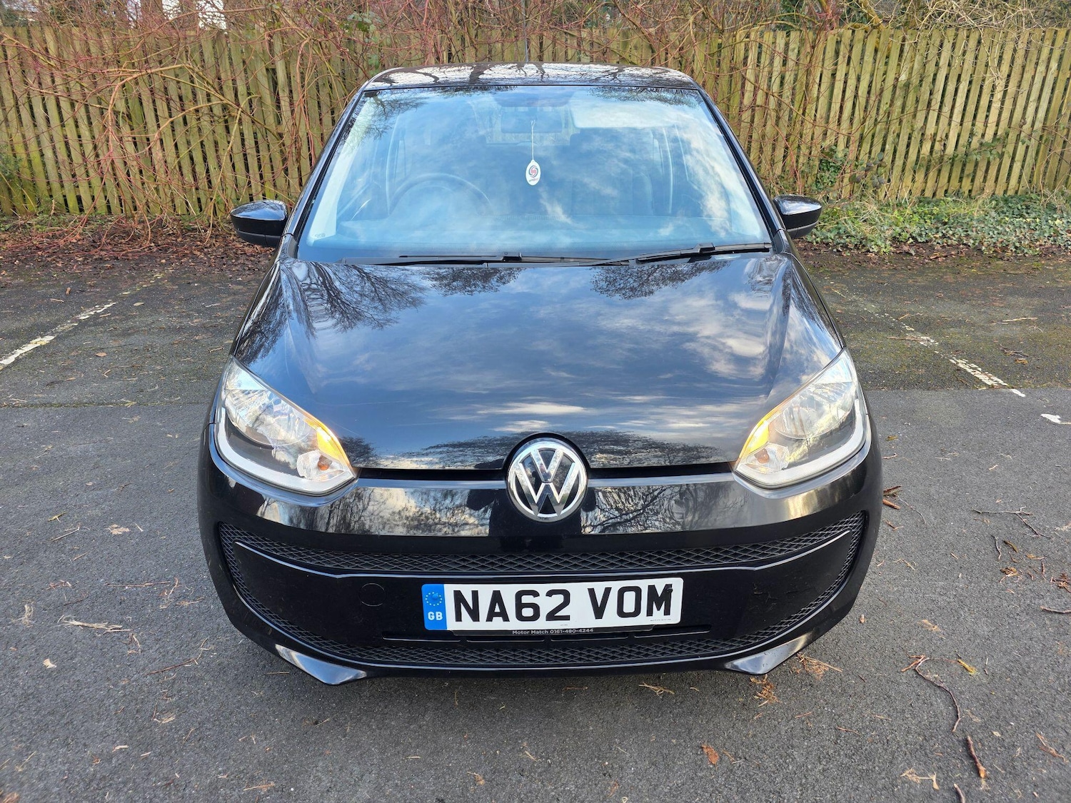 Used Volkswagen up! 2012 for sale - 77657903: Photo 2