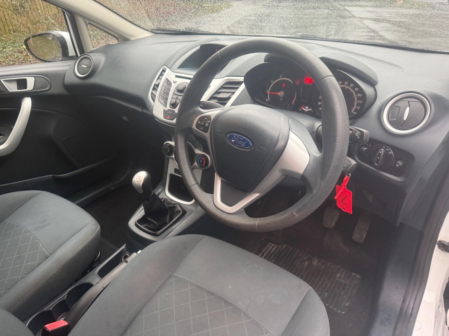 Used Ford Fiesta 2012 for sale - 77468543: Photo 9