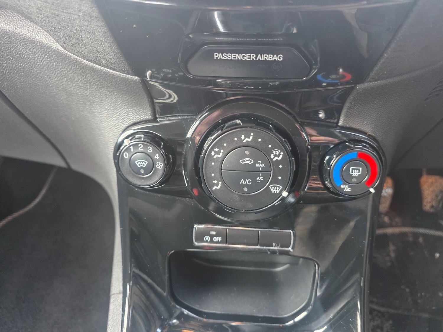 Used Ford Fiesta 2016 for sale - 77550215: Photo 14