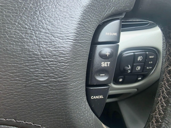 Used Jaguar XJ 2005 for sale - 76239082: Photo 17