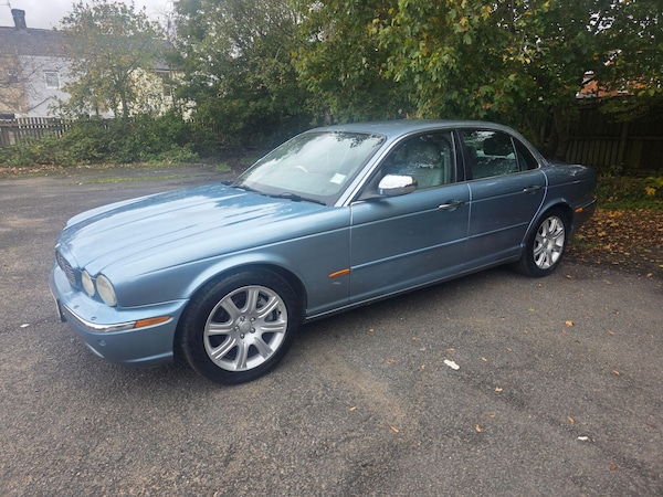 Used Jaguar XJ 2005 for sale - 76239082: Photo 4