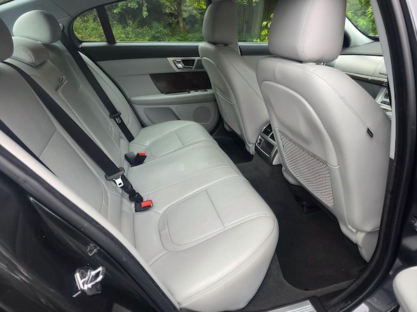 Used Jaguar XF 2014 for sale - 76226785: Photo 10