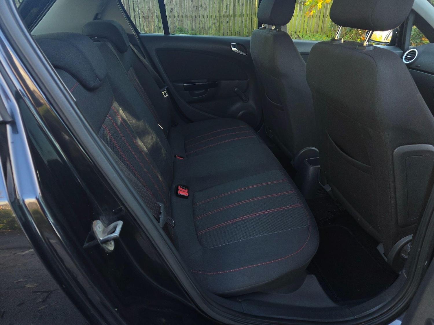 Used Vauxhall Corsa 2011 for sale - 76572324: Photo 10