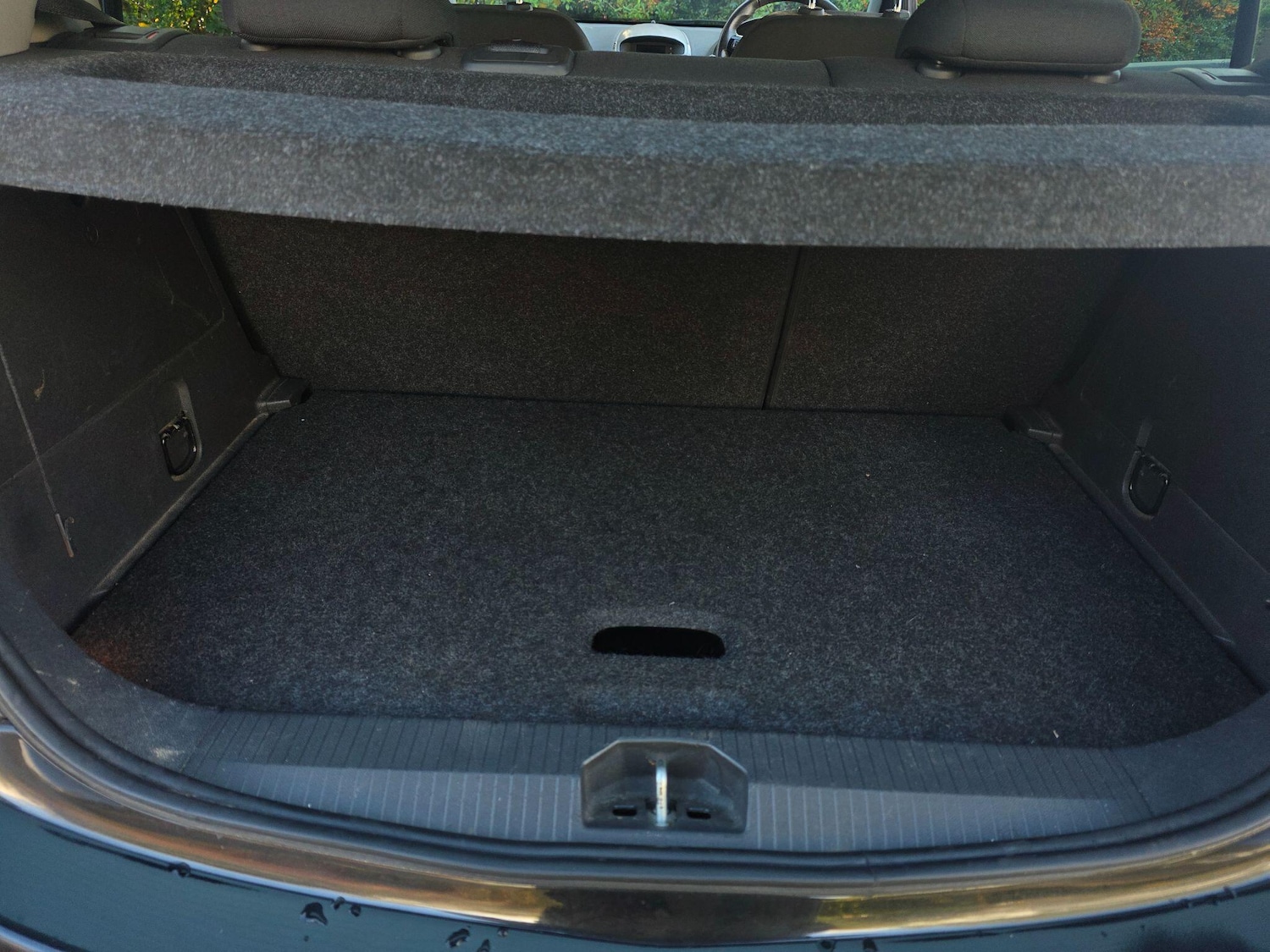 Used Vauxhall Corsa 2011 for sale - 76572324: Photo 11