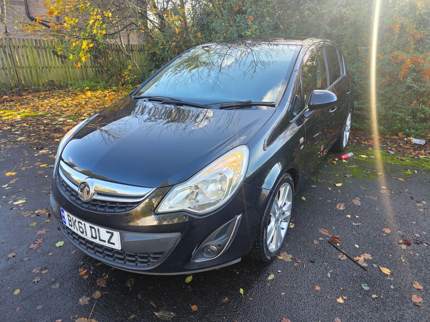 Used Vauxhall Corsa 2011 for sale - 76572324: Photo 3