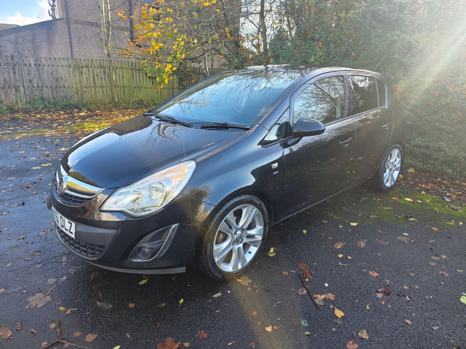 Used Vauxhall Corsa 2011 for sale - 76572324: Photo 4