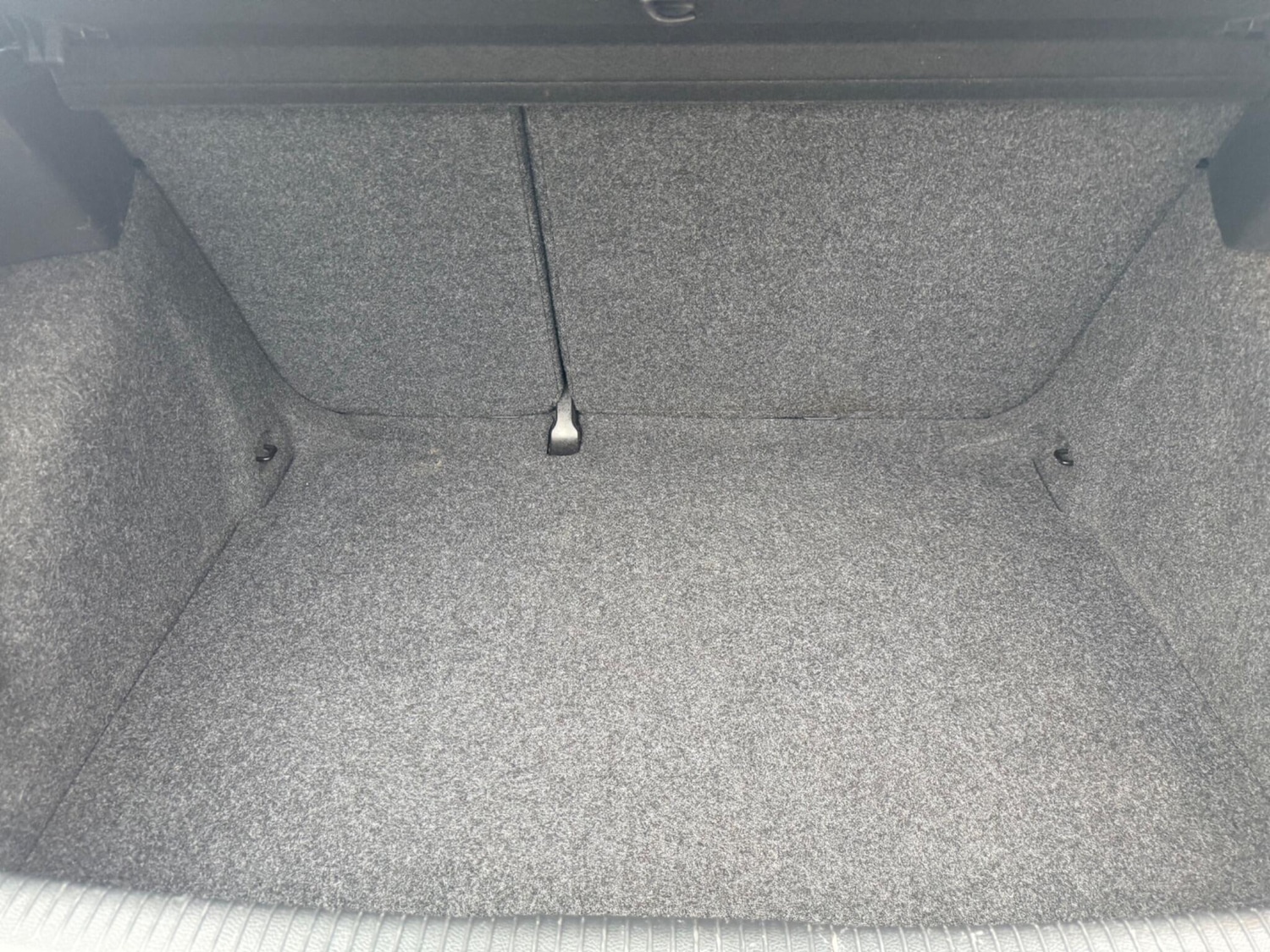 Used Volkswagen Golf 2009 for sale - 76158760: Photo 12
