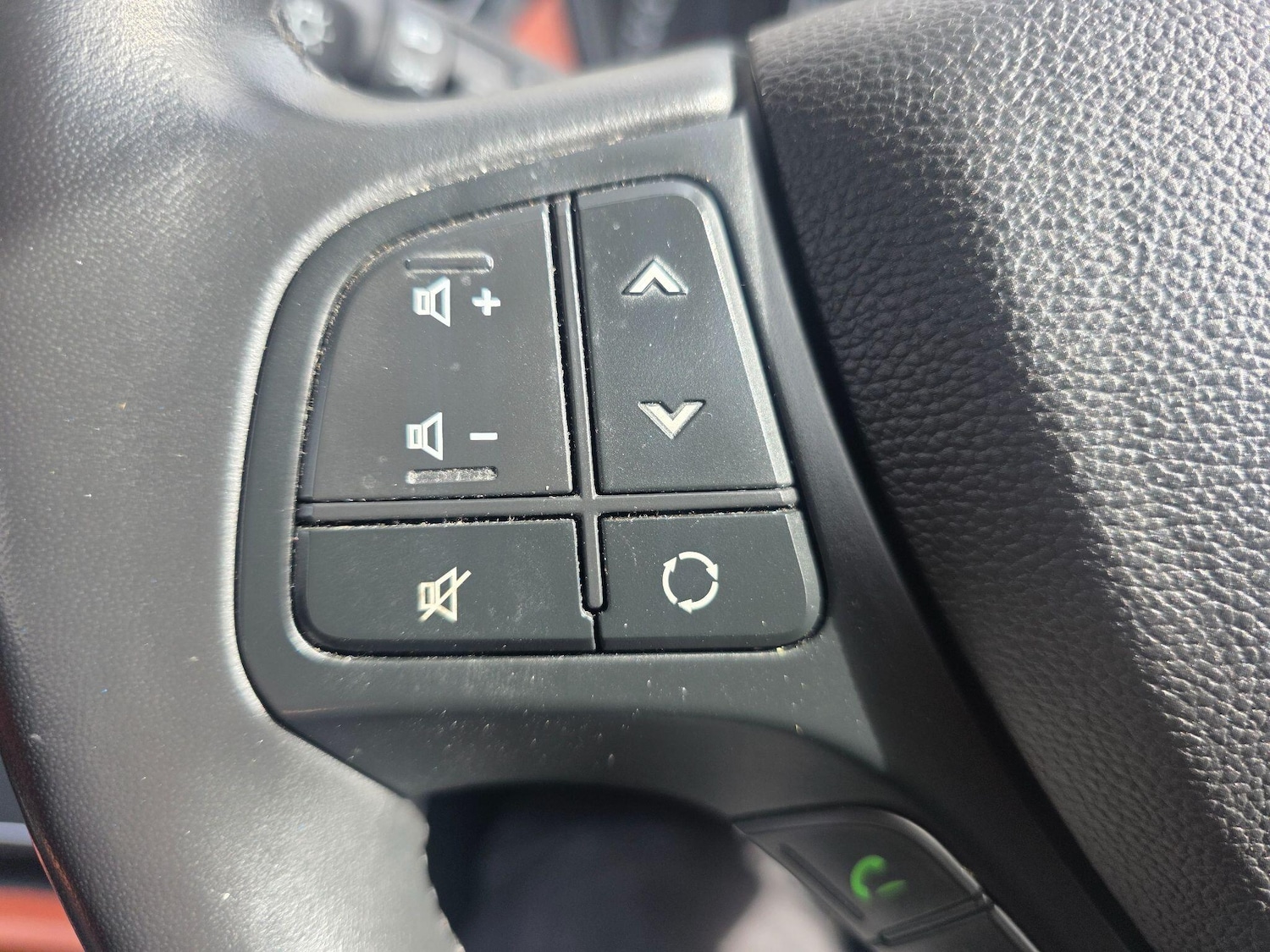 Used Hyundai i10 2014 for sale - 78034232: Photo 15