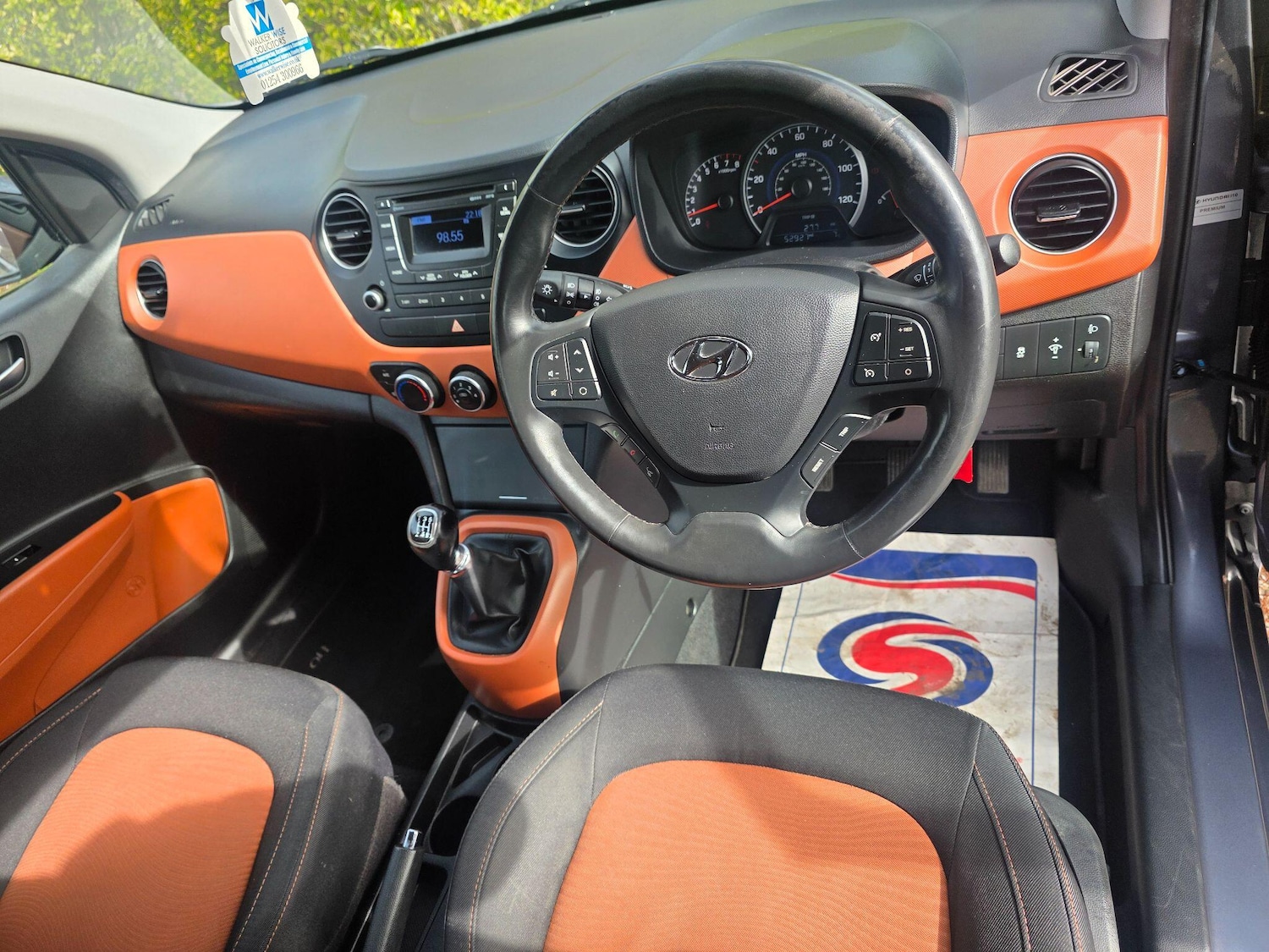 Used Hyundai i10 2014 for sale - 78034232: Photo 9