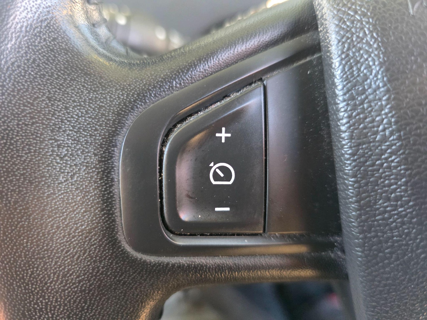 Used Renault Grand Scenic 2015 for sale - 76645392: Photo 17