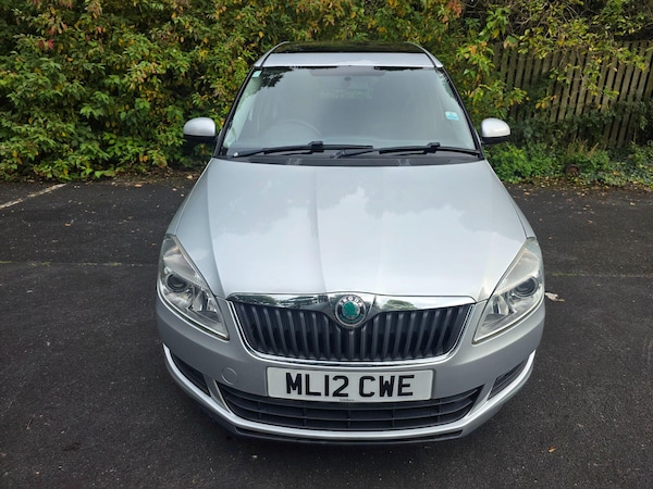 Used Skoda Roomster 2012 for sale - 76269604: Photo 2