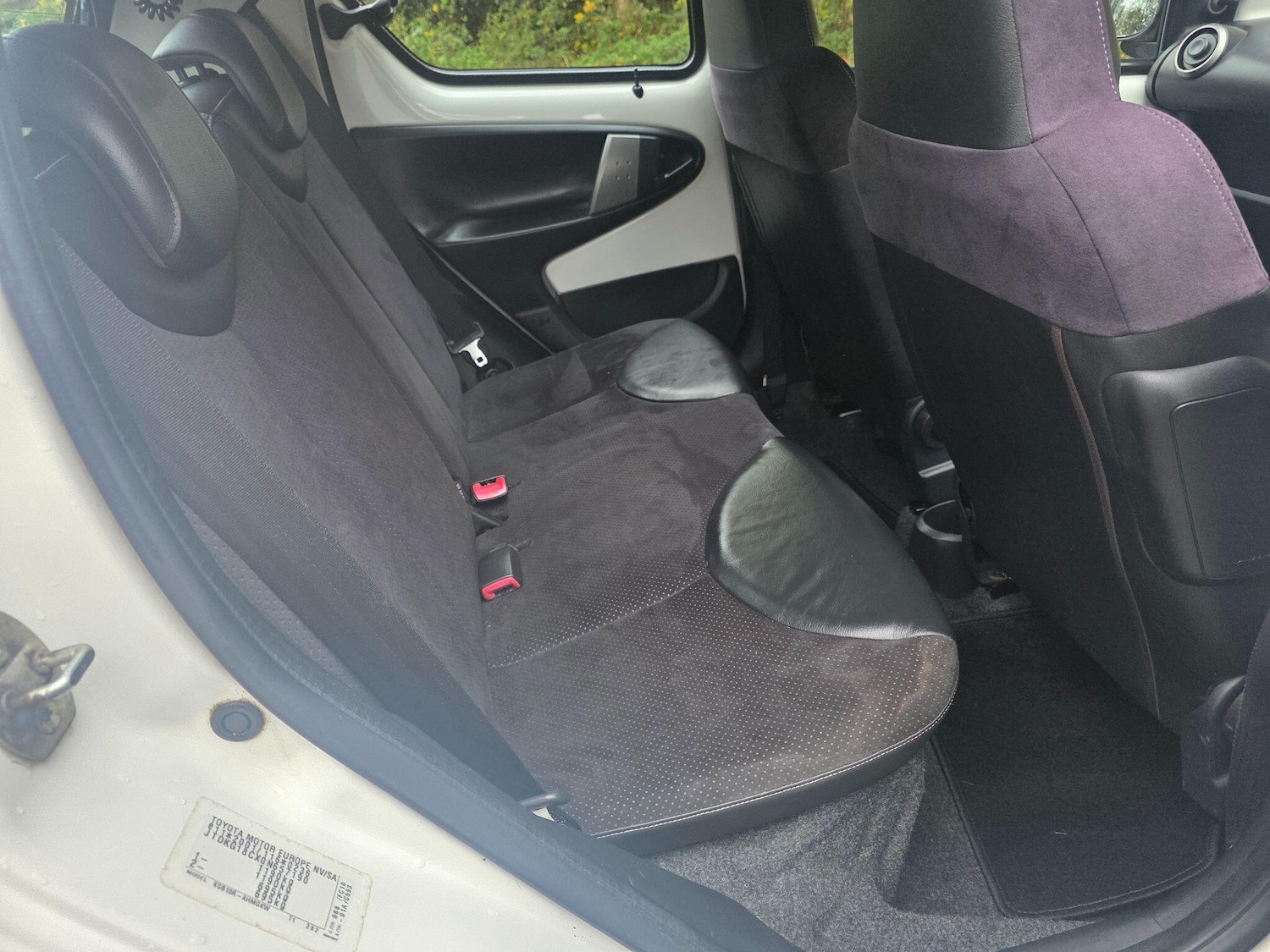 Used Toyota AYGO 2012 for sale - 76512271: Photo 9