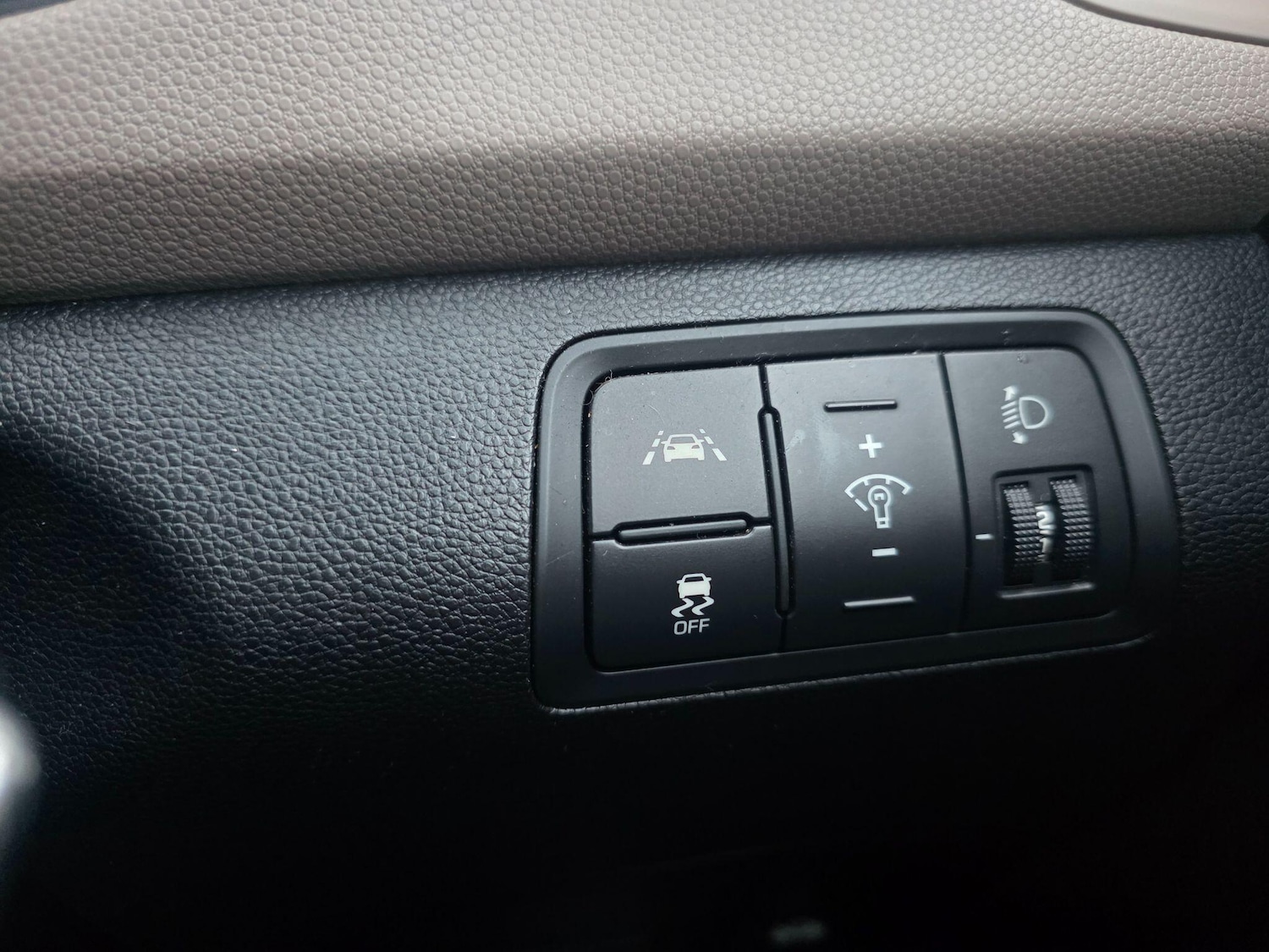 Used Hyundai i20 2015 for sale - 77074681: Photo 18