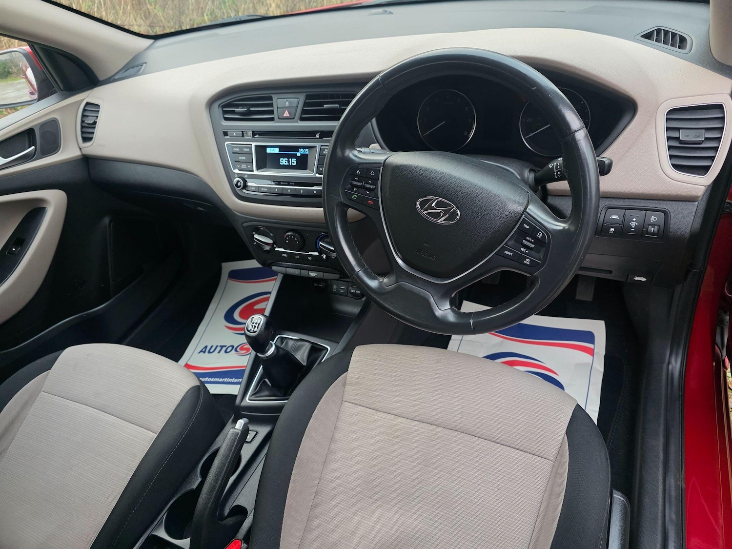 Used Hyundai i20 2015 for sale - 77074681: Photo 9