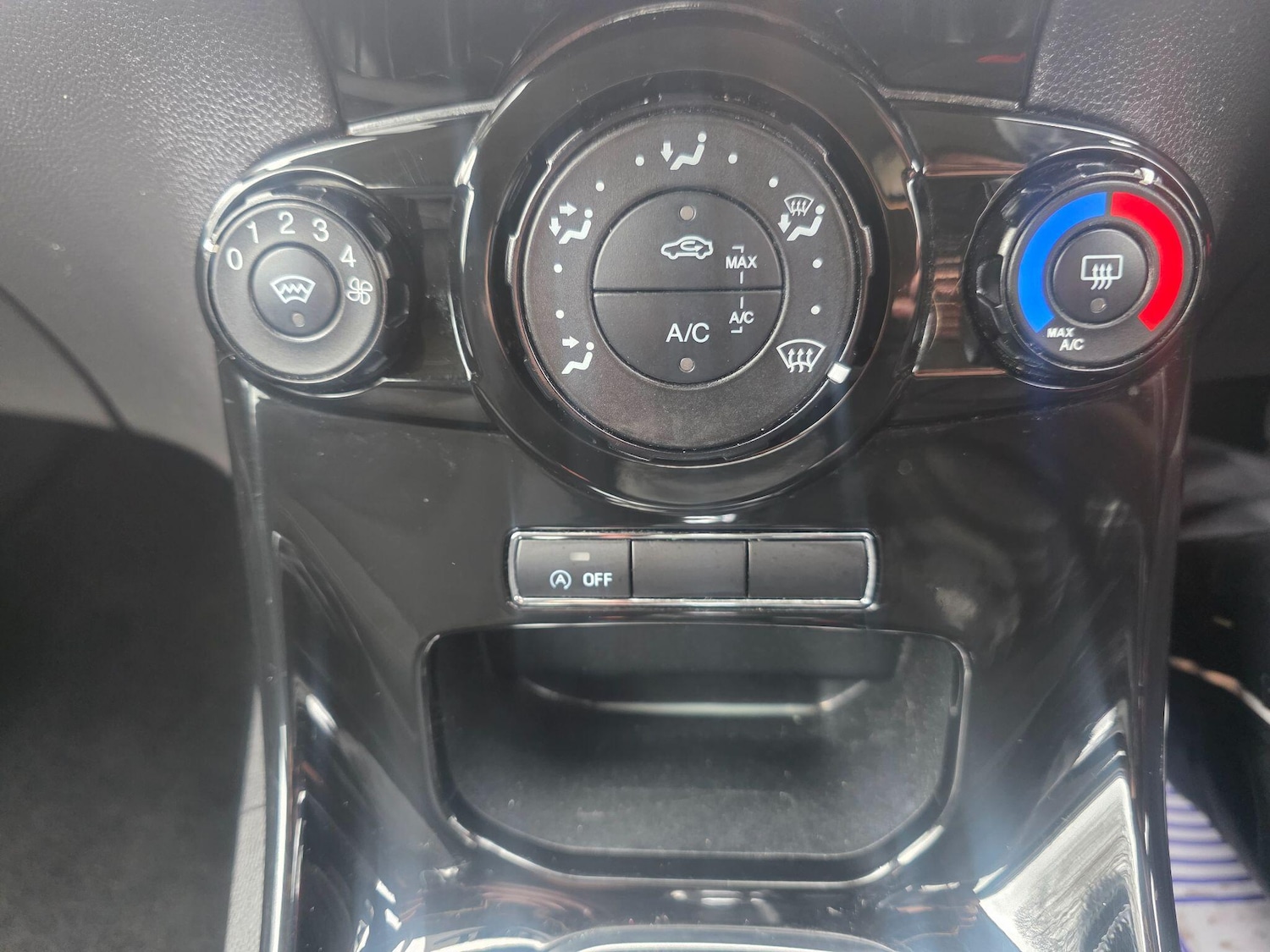 Used Ford Fiesta 2013 for sale - 77783305: Photo 13