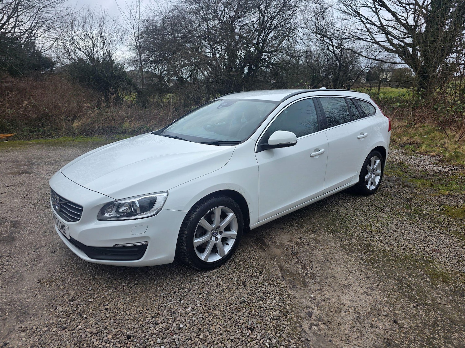 Used Volvo V60 2017 for sale - 77304934: Photo 4