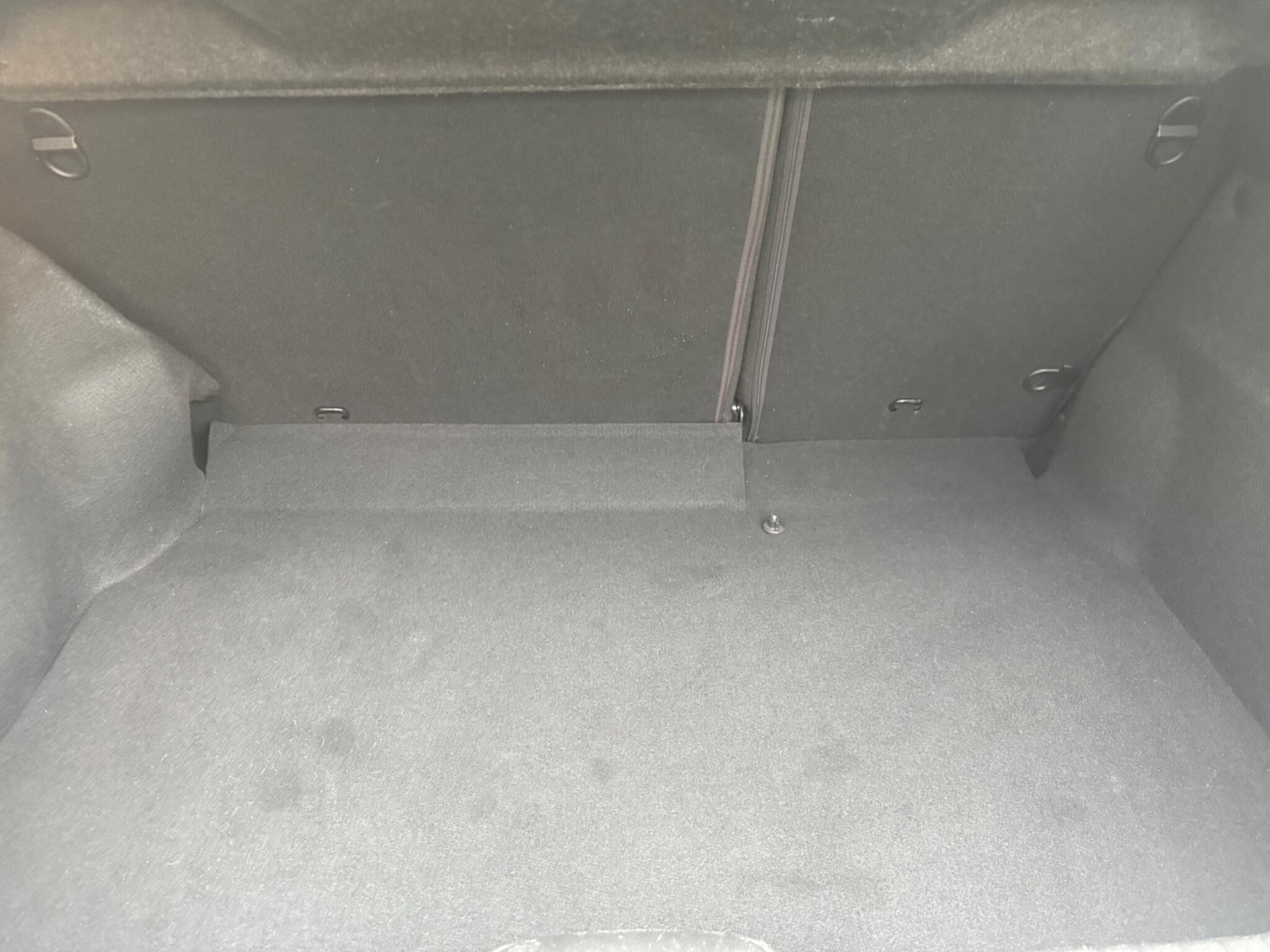 Used Peugeot 208 2017 for sale - 76728564: Photo 12