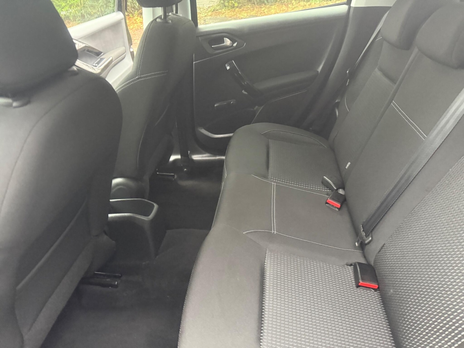 Used Peugeot 208 2017 for sale - 76728564: Photo 13