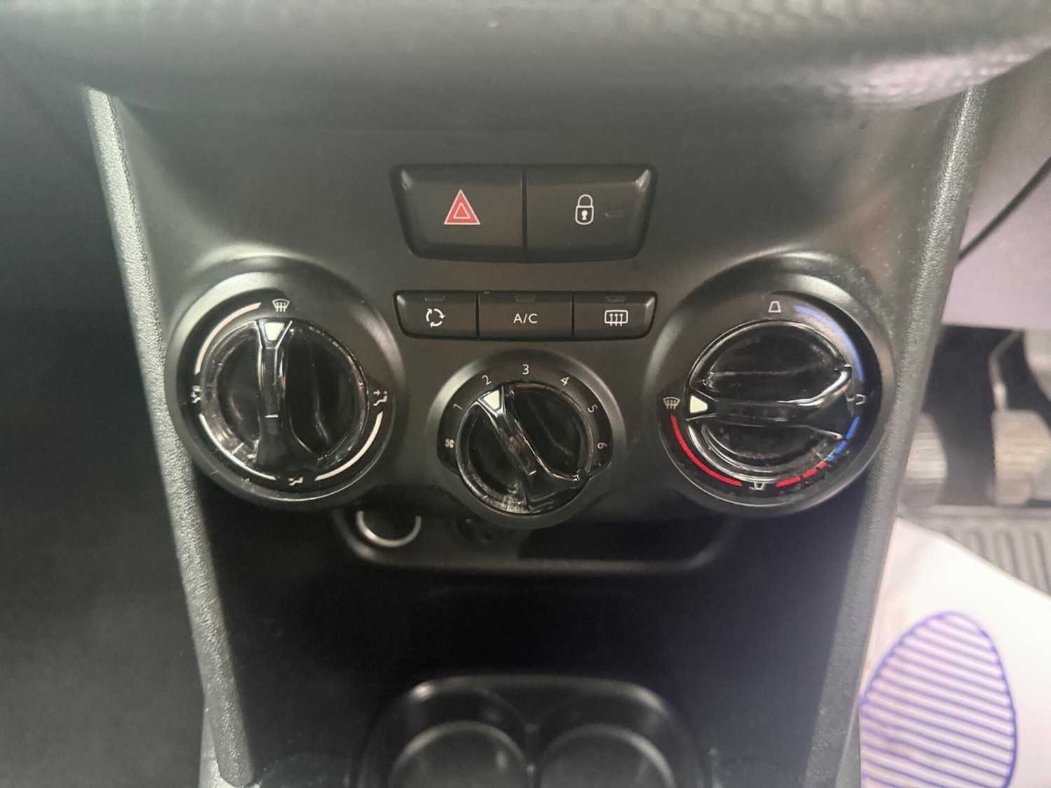 Used Peugeot 208 2017 for sale - 76728564: Photo 14