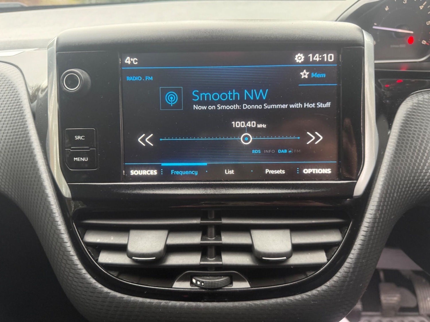 Used Peugeot 208 2017 for sale - 76728564: Photo 15