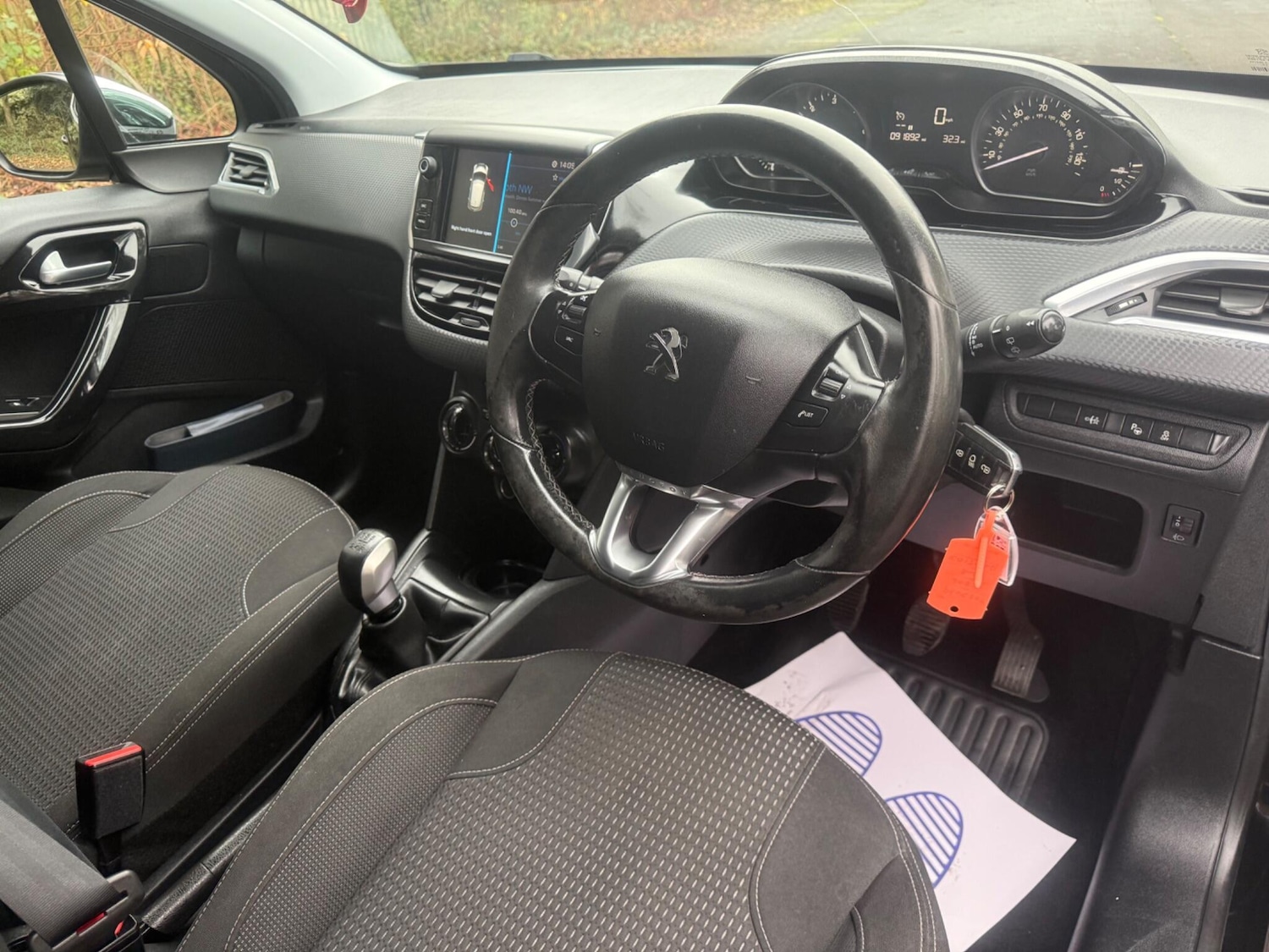 Used Peugeot 208 2017 for sale - 76728564: Photo 9